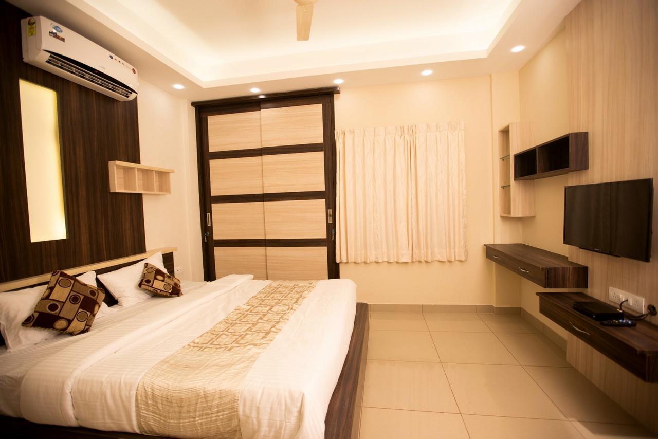 Benaka Suites Bangalore Exterior photo